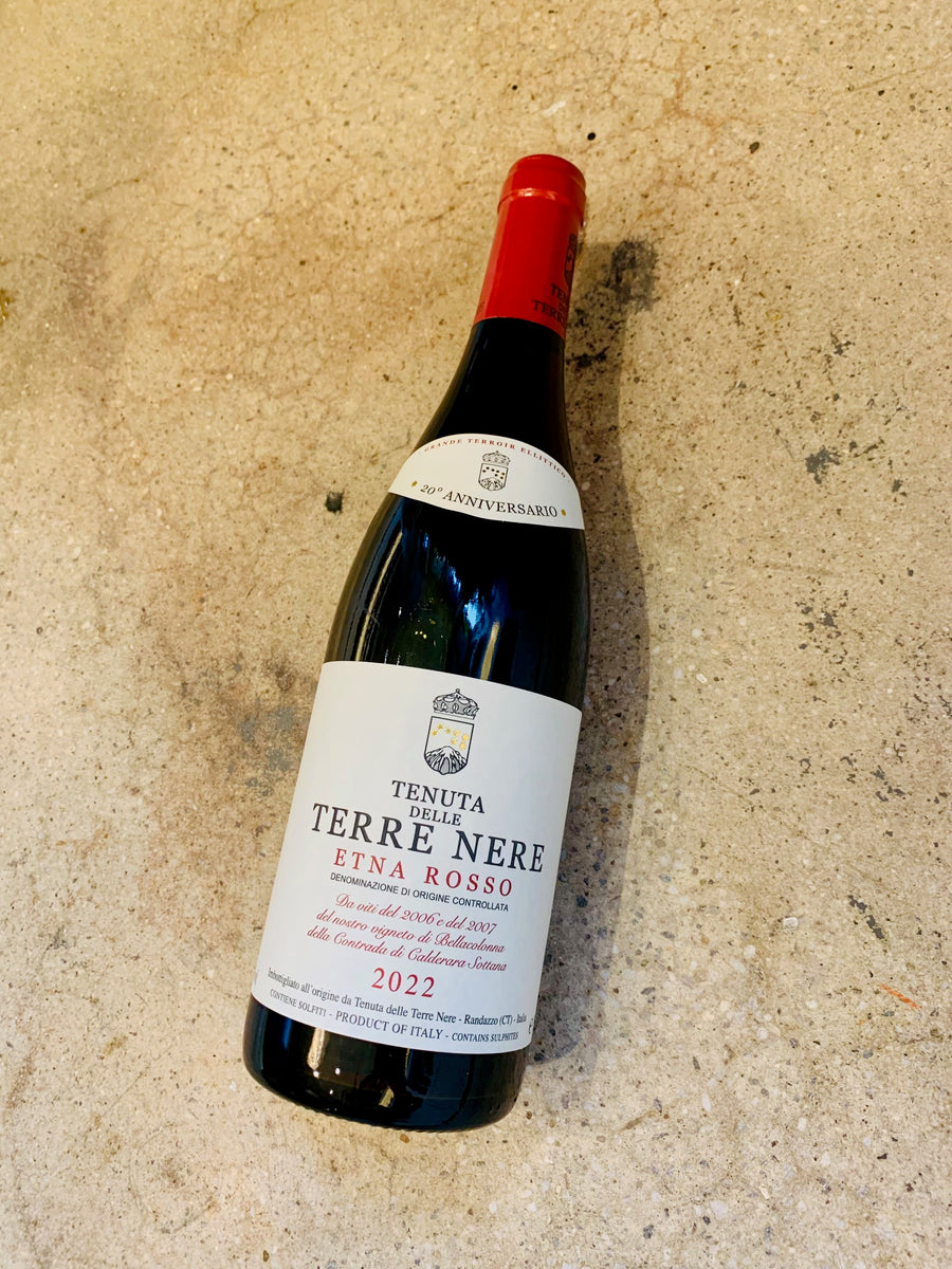 TENUTA DELLE TERRE NERE エトナ・ロッソ 2022 Bottle-of-Tenuta-Delle-Terre-