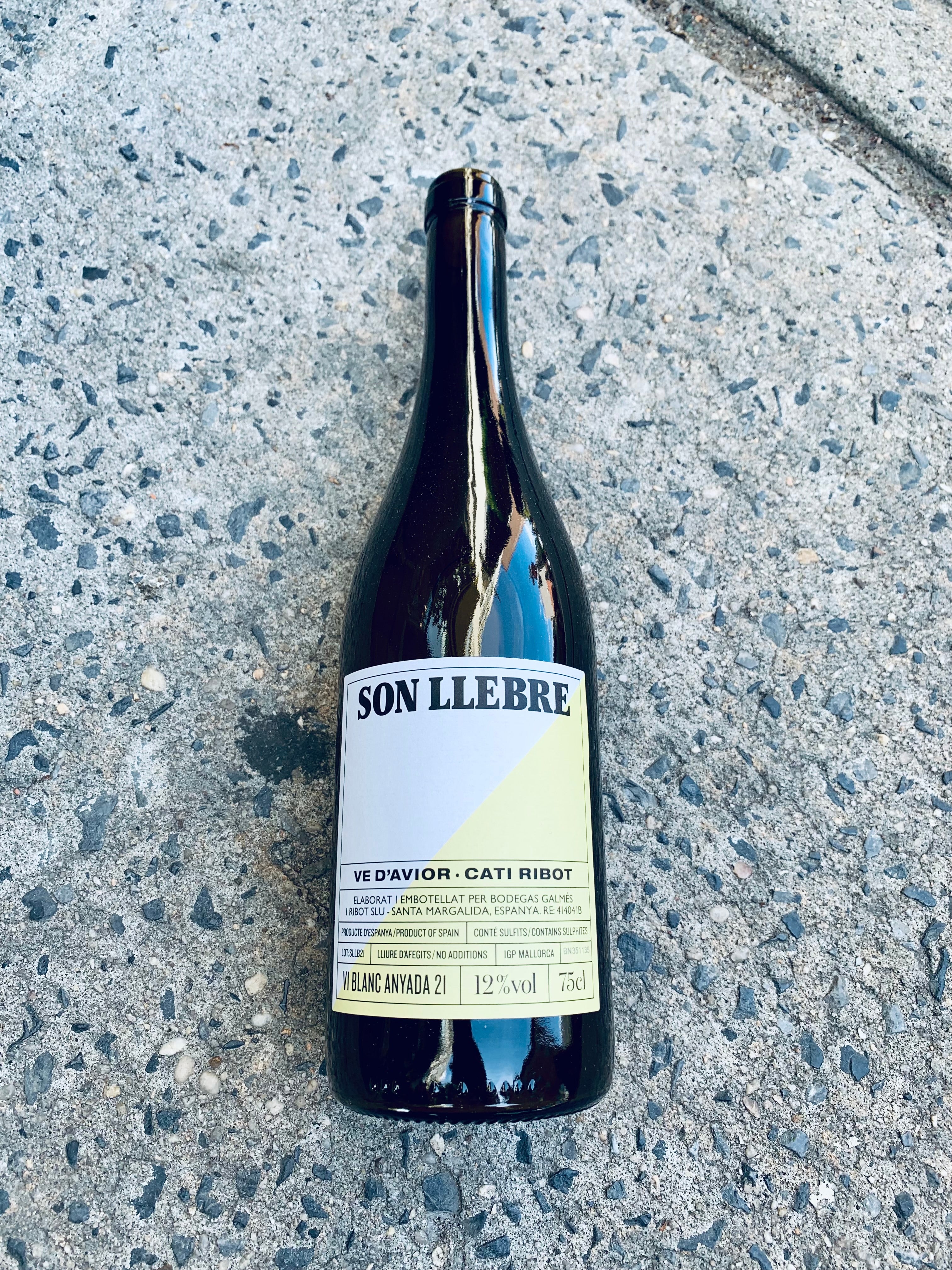 Cati Ribot - Son Llebre Blanc 2022 750ml (12% ABV)