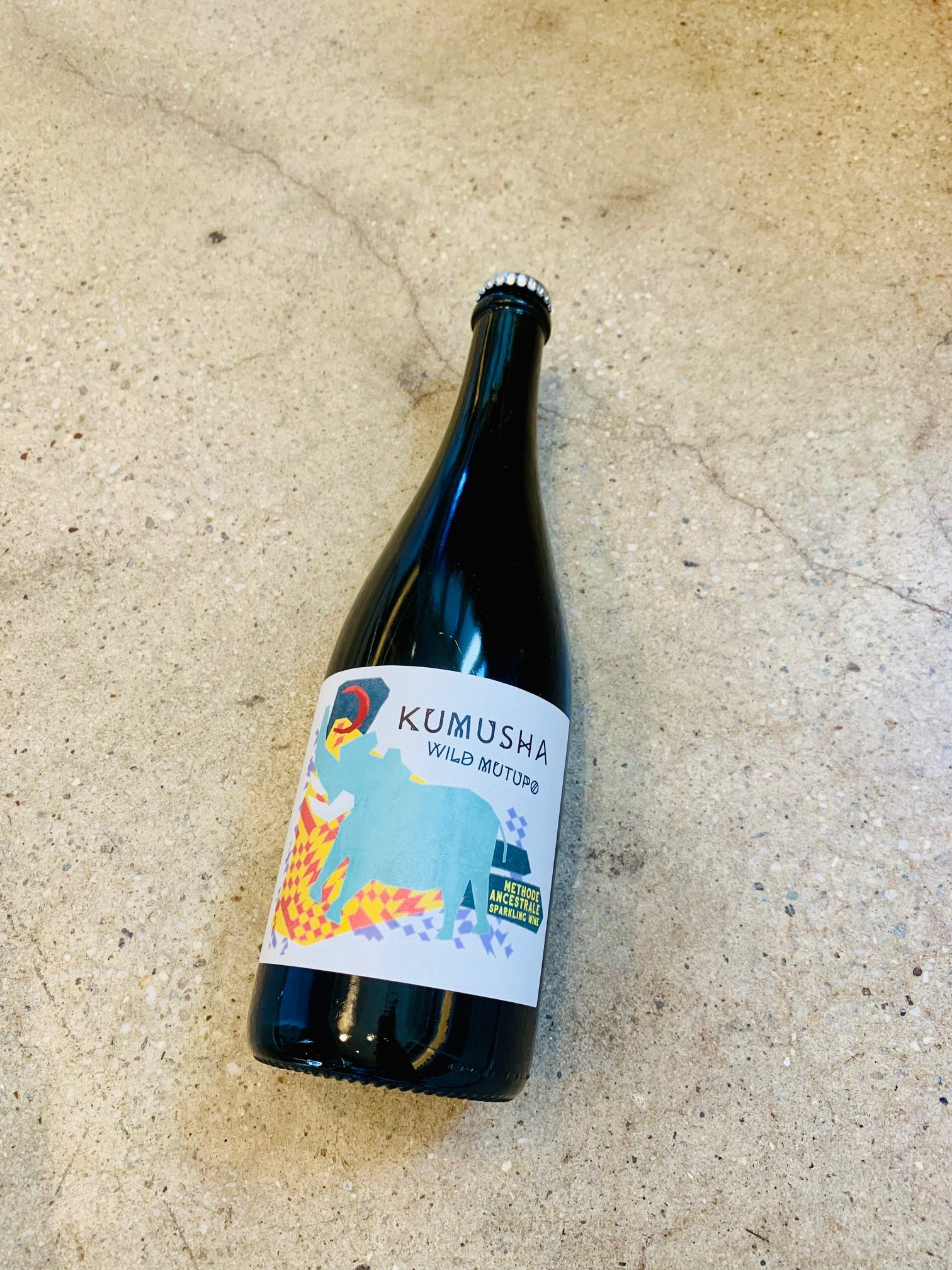 Kumusha - "Wild Mutopo" PET NAT Methode Ancestrale Sparkling 750ml Paarl 2024 (11.0% abv)