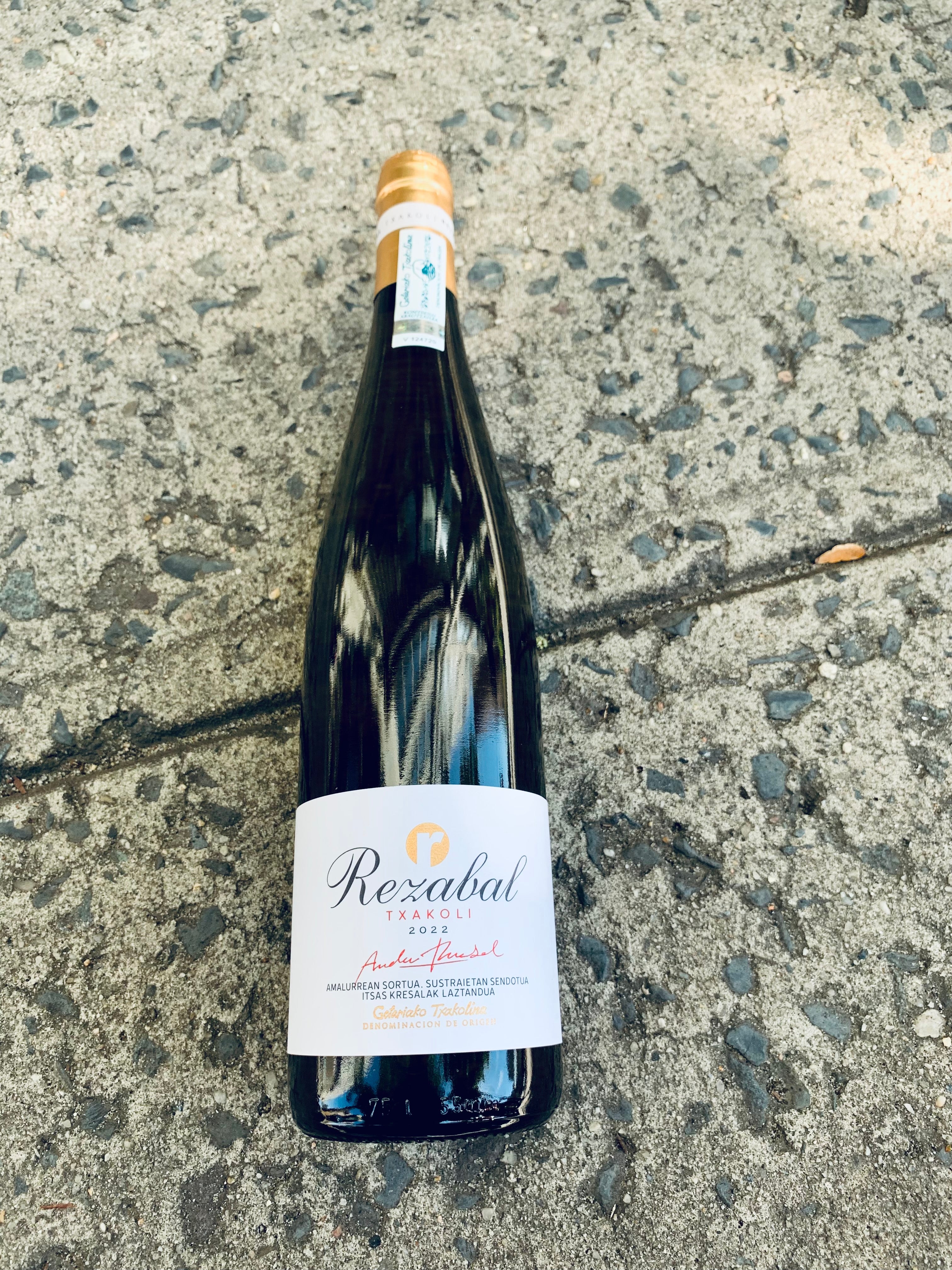 Bodegas Rezabal - Getariako Txakoli PDO 2022 750ML (11% ABV)