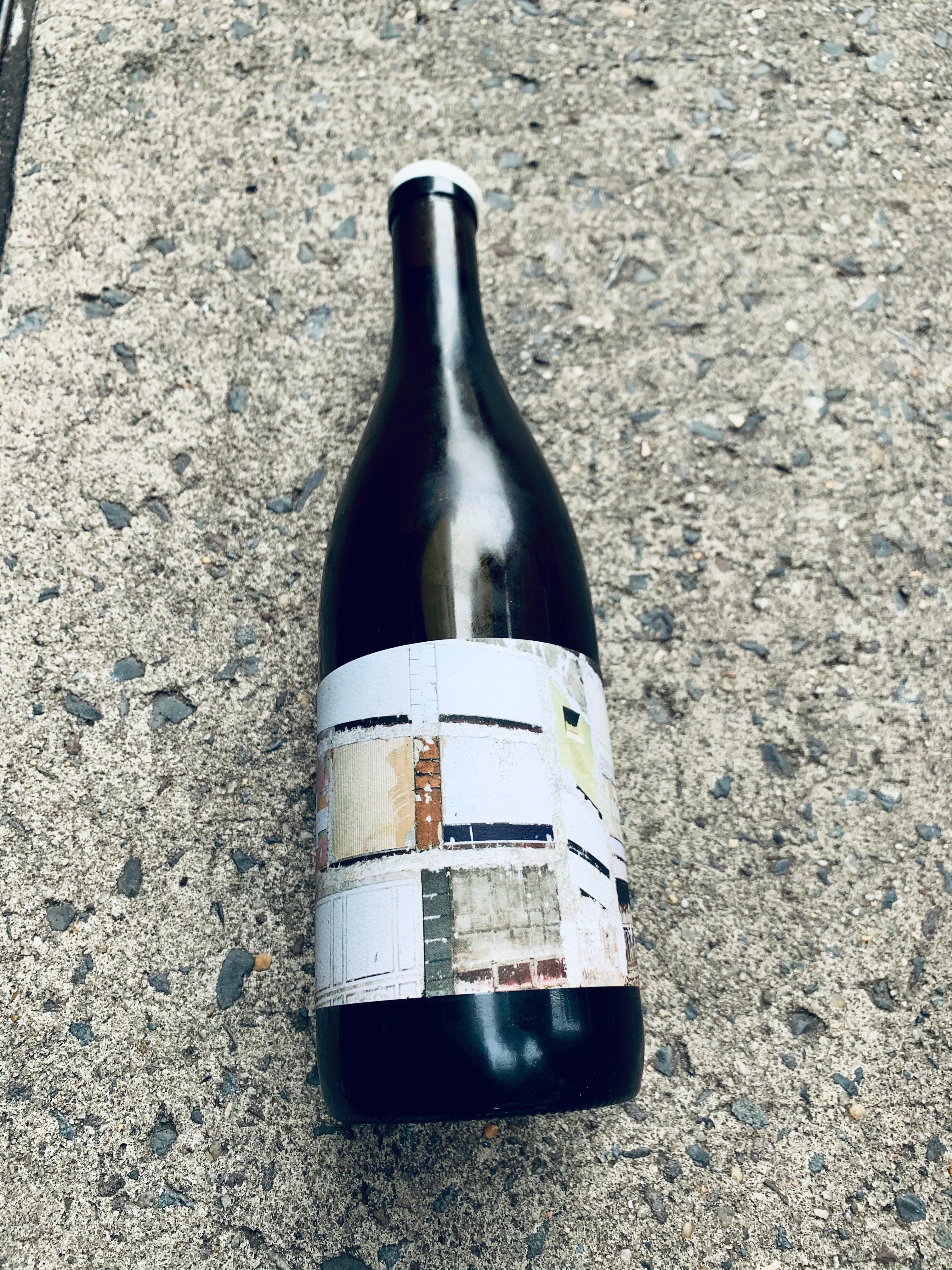 Monument Wine Co. (MNMT) - "Smithereens" Oregon White Wine 2022 750ml (13.82% ABV)