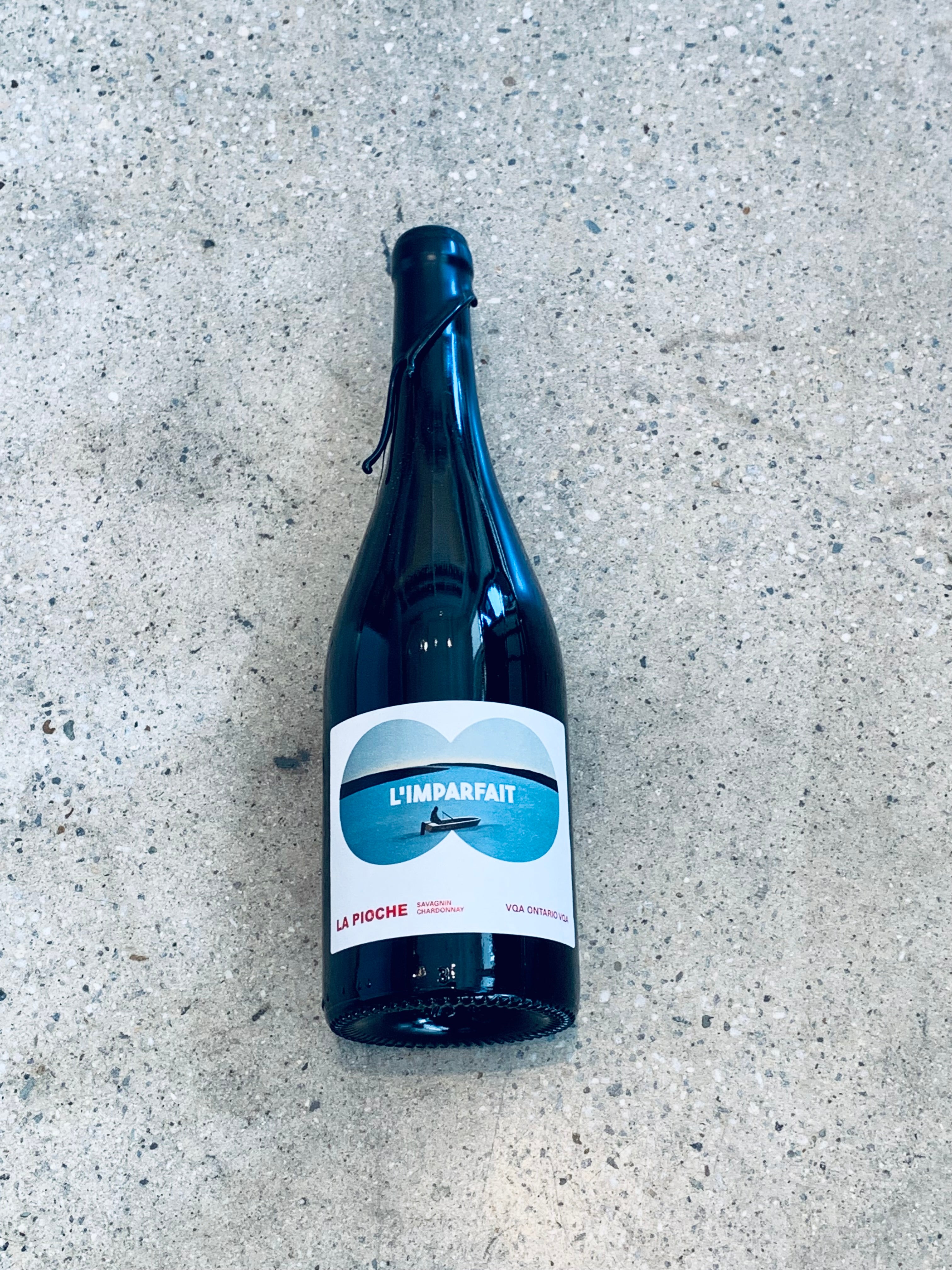 L'Imparfait (Hinterland & McMillan) - "La Pioche" VQA Ontario White 750 ML 2020 (12.6% ABV)