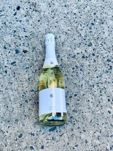 Hild - Elbling Sekt Brut #52 NV (12.5% ABV) 750 ml