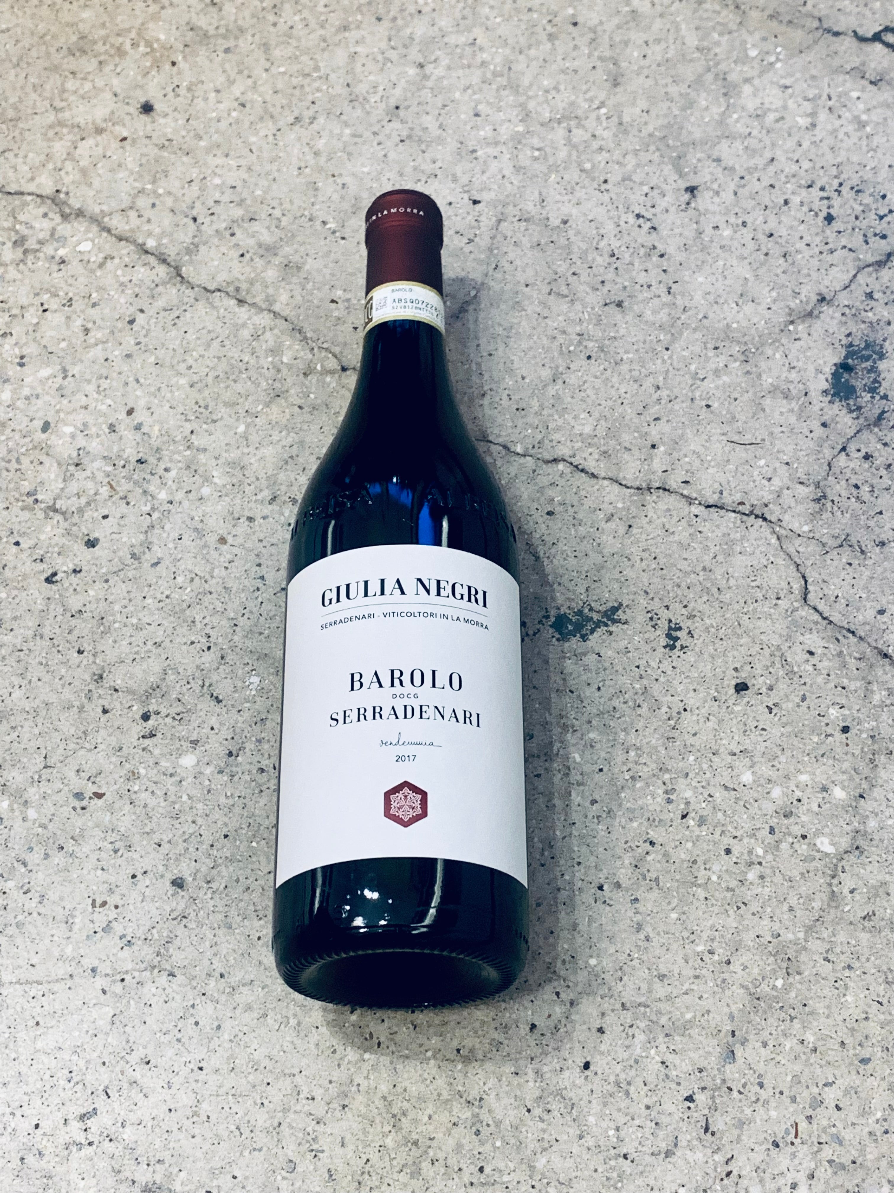 Giulia Negri - Barolo Serradenari DOCG 2017 750ml (14.1% ABV)